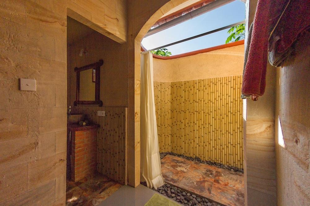 Amed Harmony Bungalows And Villas Luaran gambar